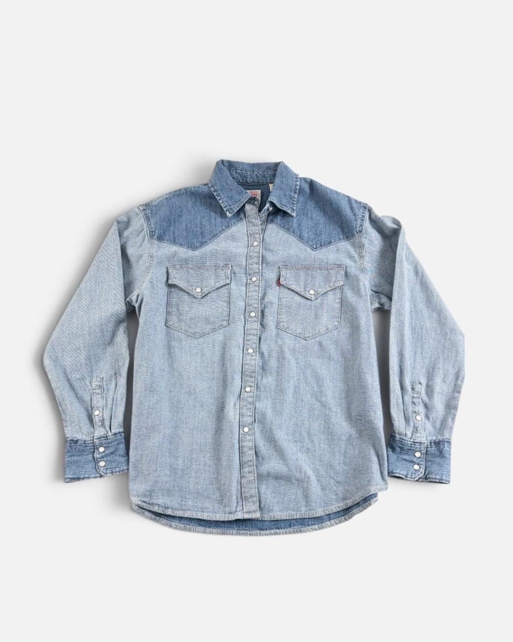 Levi’s Reverse Cowboy Core Two Tone Denim Snap Up Shirt Sz S